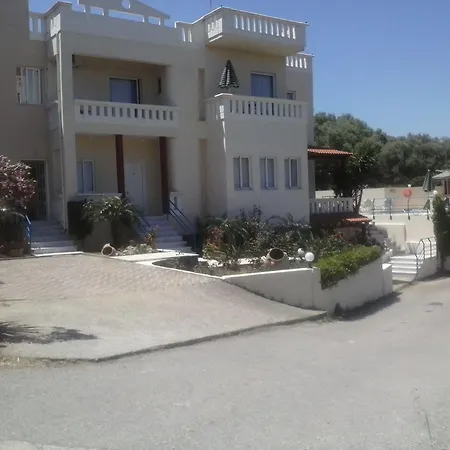 Poseidon Aparthotel 2*
